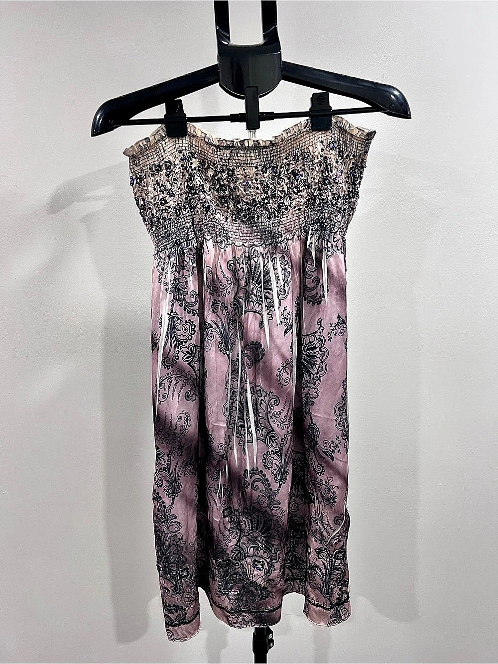 Lapis Y2K Strapless Sequin Paisley Midi Dress